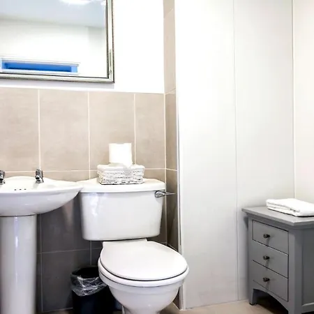 Marina Townhouse 4 Bedroom W Parking בית נופש *
